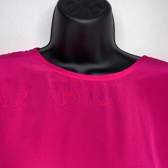 Oleg Cassini silk blouse - Picture 5 of 8